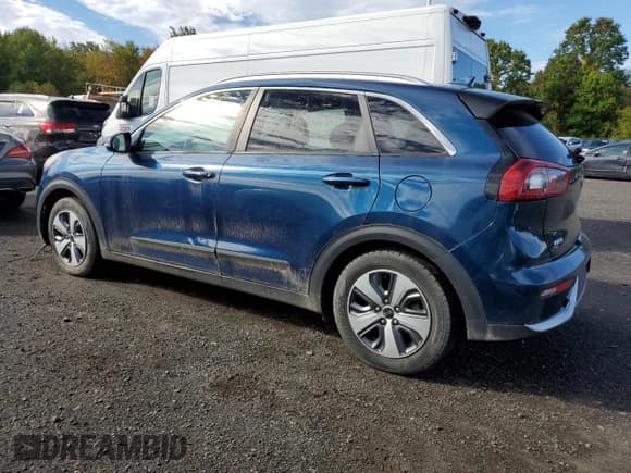 ✅ 2018 Kia Niro EX • VIN: KNDCC3LC8J5176262 • Lot: 84239085. Listed on Copart with 153,432 mi. Free auction sales archive from the USA and detailed vehicle history report at DreamBid. Image 2.