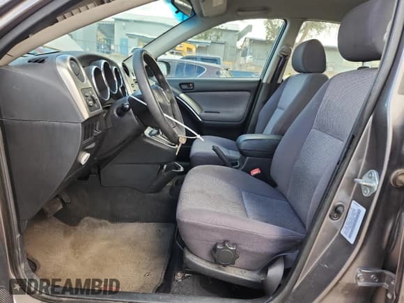 ✅ 2004 Pontiac Vibe • VIN: 5Y2SL62884Z404848 • Lot: 80684045. Listed on Copart with 183,900 mi. Free auction sales archive from the USA and detailed vehicle history report at DreamBid. Image 7.