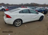 ✅ 2013 Volvo S60 T5 Premier • VIN: YV1612FS4D2178087 • Lot: 93377965. Wystawiony na Copart z przebiegiem 175 439 mil. Bezpłatny archiwum sprzedaży aukcyjnych z USA i szczegółowy raport historii pojazdu na DreamBid. Zdjęcie 3.