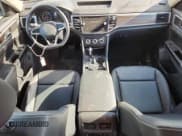 ✅ 2021 Volkswagen Atlas SE • VIN: 1V2LP2CA8MC514299 • Lot: 61912775. Listed on Copart with 94,494 mi. Free auction sales archive from the USA and detailed vehicle history report at DreamBid. Image 8.