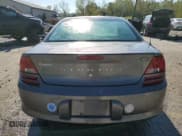 ✅ 2004 Dodge Stratus SXT • VIN: 1B3EL46X04N249823 • Lot: 84554875. Wystawiony na Copart z przebiegiem 245 314 mil. Bezpłatny archiwum sprzedaży aukcyjnych z USA i szczegółowy raport historii pojazdu na DreamBid. Zdjęcie 6.