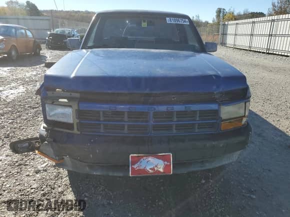 1995 Dodge Dakota with VIN 1B7FL26G1SW942298, listed as a Copart auction lot 81096754 with 147,966 mi miles and Salvage title. Bid and sale history available at DreamBid. Image 5.