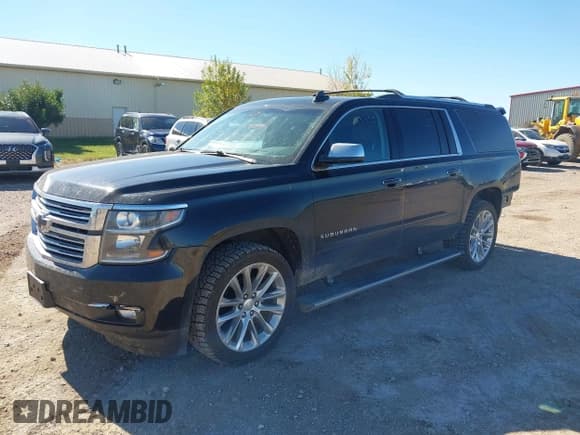 ✅ 2019 Chevrolet Suburban Premier • VIN: 1GNSKJKJ1KR244132 • Lot: 43398687. Listed on IAAI with 101,893 mi. Free auction sales archive from the USA and detailed vehicle history report at DreamBid. Image 17.