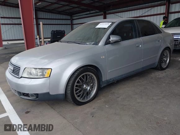 ✅ 2002 Audi A4 3.0L • VIN: WAULT68E62A132519 • Lot: 43197898. Wystawiony na IAAI z przebiegiem 165 321 mil. Bezpłatny archiwum sprzedaży aukcyjnych z USA i szczegółowy raport historii pojazdu na DreamBid. Zdjęcie 2.