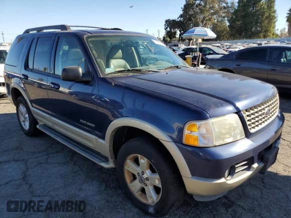 ✅ 2005 Ford Explorer Eddie Bauer • VIN: 1FMZU74E55UA46090 • Lot: 79311024. Wystawiony na Copart z przebiegiem 141 334 mil. Bezpłatny archiwum sprzedaży aukcyjnych z USA i szczegółowy raport historii pojazdu na DreamBid. Zdjęcie 4.