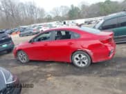 ✅ 2020 Kia Forte LXS • VIN: 3KPF24AD2LE252227 • Lot: 41555563. Wystawiony na IAAI z przebiegiem 78 201 mil. Bezpłatny archiwum sprzedaży aukcyjnych z USA i szczegółowy raport historii pojazdu na DreamBid. Zdjęcie 13.