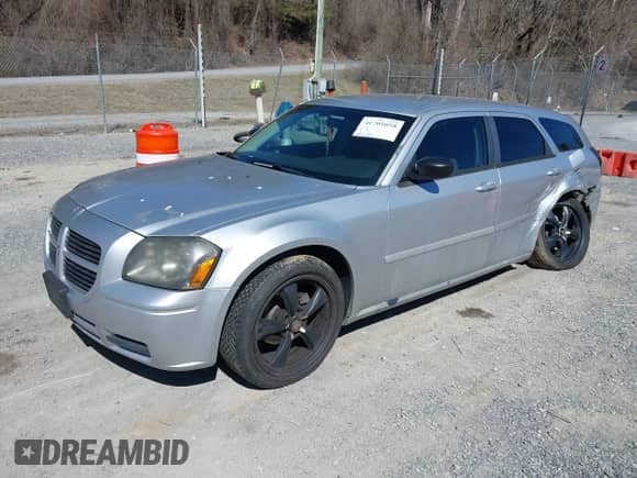 2005 Dodge Magnum SE с VIN 2D4FV48V65H565734, выставлен на аукционе IAAI как лот 41705058 с пробегом 251 033 миль миль и . История ставок и продаж доступна на DreamBid. Изображение 18.