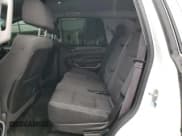 ✅ 2015 Chevrolet Tahoe LS • VIN: 1GNSKAEC9FR533813 • Lot: 82454825. Wystawiony na Copart z przebiegiem 97 157 mil. Bezpłatny archiwum sprzedaży aukcyjnych z USA i szczegółowy raport historii pojazdu na DreamBid. Zdjęcie 11.