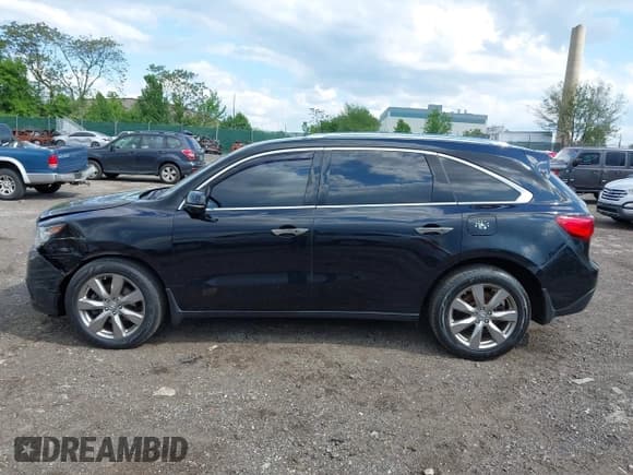 ✅ 2014 Acura MDX Advance • VIN: 5FRYD4H83EB017066 • Lot: 42200811. Listed on IAAI with 234,896 mi. Free auction sales archive from the USA and detailed vehicle history report at DreamBid. Image 15.