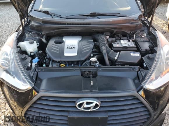 ✅ 2016 Hyundai Veloster Turbo Rally Edition • VIN: KMHTC6AE8GU256953 • Лот: 91122335. Опубликован ранее на Copart с пробегом 88 571 миль. Бесплатный доступ к архиву аукционных продаж из США и подробный отчёт об истории автомобиля на DreamBid. Изображение 11.