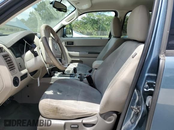 ✅ 2011 Ford Escape Hybrid • VIN: 1FMCU5K31BKB86253 • Лот: 57509525. Опубликован ранее на Copart с пробегом 159 486 миль. Бесплатный доступ к архиву аукционных продаж из США и подробный отчёт об истории автомобиля на DreamBid. Изображение 7.