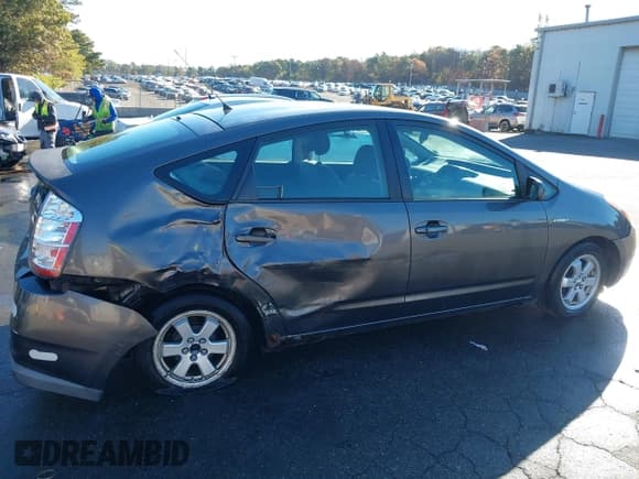 ✅ 2008 Toyota Prius • VIN: JTDKB20U983329789 • Лот: 43530409. Опубликован ранее на IAAI с пробегом 329 922 миль. Бесплатный доступ к архиву аукционных продаж из США и подробный отчёт об истории автомобиля на DreamBid. Изображение 6.