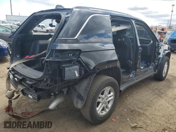 ✅ 2023 Jeep Grand Cherokee Laredo • VIN: 1C4RJHAG4PC543391 • Lot: 52605375. Listed on Copart with Not provided. Free auction sales archive from the USA and detailed vehicle history report at DreamBid. Image 3.