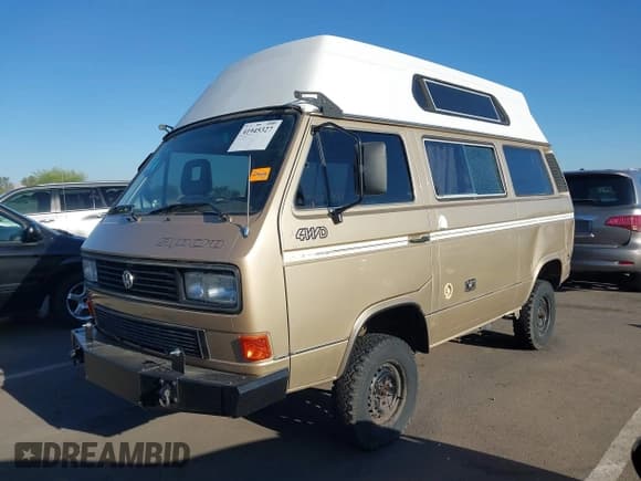 ✅ 1987 Volkswagen Vanagon • VIN: WV2YB0252HG069458 • Lot: 41945327. Listed on IAAI with Not provided. Free auction sales archive from the USA and detailed vehicle history report at DreamBid. Image 2.