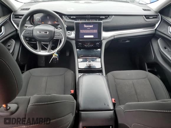 ✅ 2022 Jeep Grand Cherokee Altitude • VIN: 1C4RJJAG6N8608944 • Lot: 59976405. Wystawiony na Copart z przebiegiem 53 086 mil. Bezpłatny archiwum sprzedaży aukcyjnych z USA i szczegółowy raport historii pojazdu na DreamBid. Zdjęcie 8.