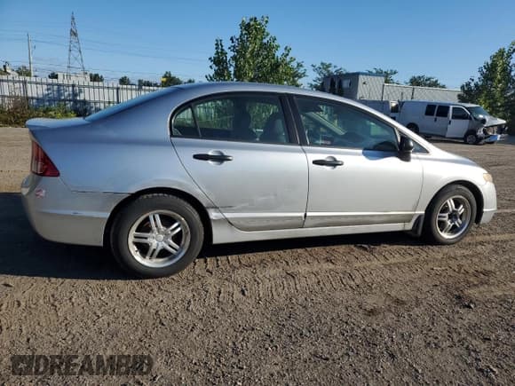 ✅ 2008 Honda Civic DX-G • VIN: 2HGFA16488H119561 • Лот: 69790995. Опубликован ранее на Copart с пробегом 131 545 миль. Бесплатный доступ к архиву аукционных продаж из США и подробный отчёт об истории автомобиля на DreamBid. Изображение 3.