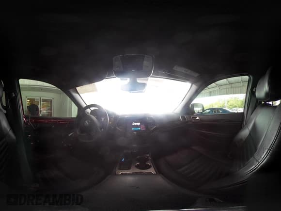 ✅ 2020 Jeep Grand Cherokee Limited X • VIN: 1C4RJFBT6LC185530 • Лот: 42656641. Опубликован ранее на IAAI с пробегом 44 664 миль. Бесплатный доступ к архиву аукционных продаж из США и подробный отчёт об истории автомобиля на DreamBid. Изображение 19.