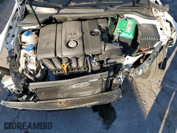 ✅ 2013 Volkswagen Golf • VIN: WVWDB7AJ8DW138481 • Лот: 93562855. Опубликован ранее на Copart с пробегом Не указан. Бесплатный доступ к архиву аукционных продаж из США и подробный отчёт об истории автомобиля на DreamBid. Изображение 11.