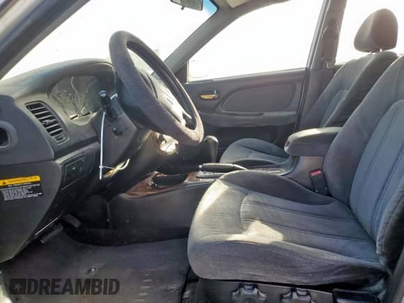 ✅ 2004 Hyundai Sonata GLS • VIN: KMHWF35H54A965117 • Лот: 57681155. Размещён на Copart с пробегом 197 408 миль миль. Получите бесплатный доступ к архиву аукционных продаж из США и посмотрите подробный отчёт об истории автомобиля на DreamBid. Изображение 7.