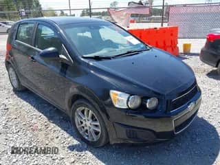 2016 Chevrolet Sonic LT с VIN 1G1JC6SB0G4155737, выставлен на аукционе IAAI как лот 41882497 с пробегом 89 993 миль миль и . История ставок и продаж доступна на DreamBid. Изображение 1.