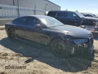 ✅ 2017 Audi RS 7 Prestige • VIN: WUAWAAFC6HN902717 • Lot: 61811494. Wystawiony na Copart z przebiegiem 103 547 mil. Bezpłatny archiwum sprzedaży aukcyjnych z USA i szczegółowy raport historii pojazdu na DreamBid. Zdjęcie 4.