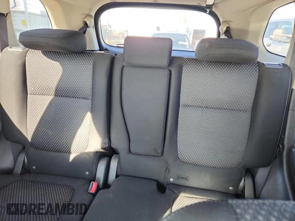 ✅ 2016 Mitsubishi Outlander SE • VIN: JA4AZ3A35GZ055841 • Lot: 92169095. Listed on Copart with 154,714 mi. Free auction sales archive from the USA and detailed vehicle history report at DreamBid. Image 10.