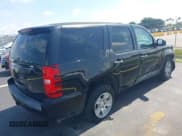 ✅ 2014 Chevrolet Tahoe Commercial • VIN: 1GNLC2E07ER207696 • Lot: 42683132. Wystawiony na IAAI z przebiegiem 116 397 mil. Bezpłatny archiwum sprzedaży aukcyjnych z USA i szczegółowy raport historii pojazdu na DreamBid. Zdjęcie 4.