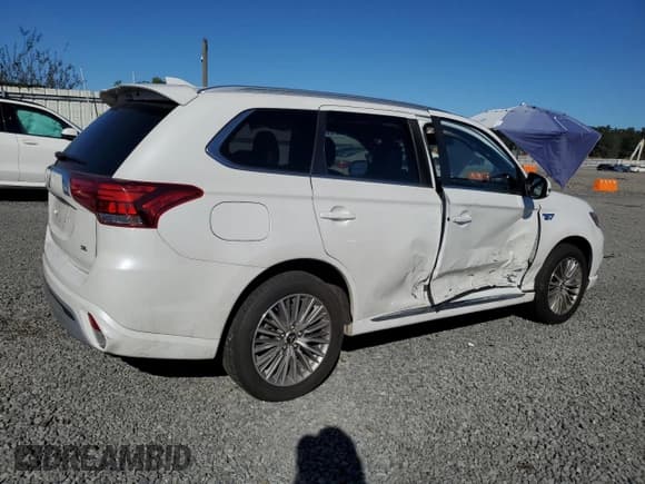 ✅ 2022 Mitsubishi Outlander SEL • VIN: JA4J2VA79NZ027203 • Lot: 69669015. Listed on Copart with 85,323 mi. Free auction sales archive from the USA and detailed vehicle history report at DreamBid. Image 3.