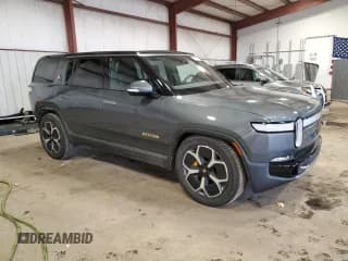 ✅ 2023 Rivian R1S Adventure • VIN: 7PDSGABA5PN019830 • Lot: 82677914. Wystawiony na Copart z przebiegiem 12 142 mil. Bezpłatny archiwum sprzedaży aukcyjnych z USA i szczegółowy raport historii pojazdu na DreamBid. Zdjęcie 4.