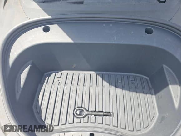 ✅ 2021 Tesla Model 3 Long Range • VIN: 5YJ3E1EB2MF924008 • Lot: 42025522. Wystawiony na IAAI z przebiegiem 42 119 mil. Bezpłatny archiwum sprzedaży aukcyjnych z USA i szczegółowy raport historii pojazdu na DreamBid. Zdjęcie 1.