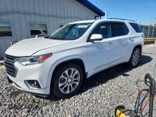 2020 Chevrolet Traverse Premier с VIN 1GNEVKKW0LJ100853, выставлен на аукционе Copart как лот 85935815 с пробегом 94 164 миль миль и Списание • Salvage title. История ставок и продаж доступна на DreamBid. Изображение 1.