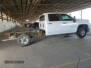 ✅ 2023 Chevrolet Silverado 2500HD Work Truck • VIN: 1GB1YLE78PF165987 • Лот: 47233975. Опубликован ранее на Copart с пробегом 41 717 миль. Бесплатный доступ к архиву аукционных продаж из США и подробный отчёт об истории автомобиля на DreamBid. Изображение 3.