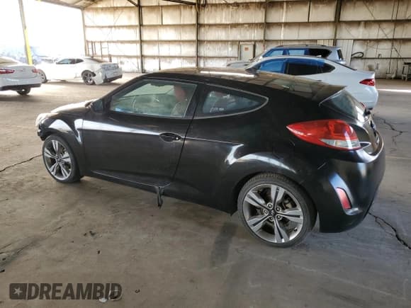 ✅ 2012 Hyundai Veloster w/Red Int • VIN: KMHTC6AD3CU058993 • Lot: 44230704. Wystawiony na Copart z przebiegiem Nie podano. Bezpłatny archiwum sprzedaży aukcyjnych z USA i szczegółowy raport historii pojazdu na DreamBid. Zdjęcie 2.