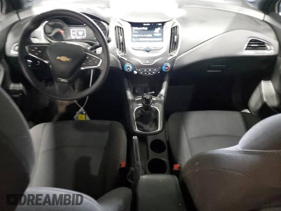 2018 Chevrolet Cruze LT with VIN 3G1BD6SM3JS625236, listed as a Copart auction lot 70992085 with 215,222 mi miles and Salvage title. Bid and sale history available at DreamBid. Image 8.