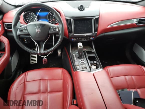 ✅ 2019 Maserati Levante S • VIN: ZN661YUS1KX313164 • Лот: 72541242. Опубликован ранее на Copart с пробегом 73 073 миль. Бесплатный доступ к архиву аукционных продаж из США и подробный отчёт об истории автомобиля на DreamBid. Изображение 8.