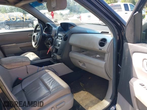 ✅ 2012 Honda Pilot EX-L • VIN: 5FNYF4H71CB047750 • Лот: 42688482. Опубликован ранее на IAAI с пробегом 218 477 миль. Бесплатный доступ к архиву аукционных продаж из США и подробный отчёт об истории автомобиля на DreamBid. Изображение 5.