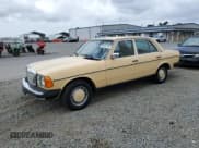 ✅ 1982 Mercedes-Benz 240 • VIN: WDBAB23A5CB311686 • Lot: 86339105. Wystawiony na Copart z przebiegiem 169 775 mil. Bezpłatny archiwum sprzedaży aukcyjnych z USA i szczegółowy raport historii pojazdu na DreamBid. Zdjęcie 1.