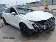 ✅ 2020 Audi A3 Premium Plus • VIN: WAUCUGFF5LA071972 • Lot: 42576720. Wystawiony na IAAI z przebiegiem Nie podano. Bezpłatny archiwum sprzedaży aukcyjnych z USA i szczegółowy raport historii pojazdu na DreamBid. Zdjęcie 1.