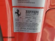 ✅ 2012 Ferrari California • VIN: ZFF65LJA1C0186092 • Lot: 64824885. Wystawiony na Copart z przebiegiem 22 496 mil. Bezpłatny archiwum sprzedaży aukcyjnych z USA i szczegółowy raport historii pojazdu na DreamBid. Zdjęcie 13.