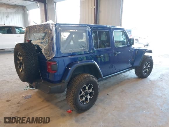 ✅ 2020 Jeep Wrangler Unlimited Rubicon • VIN: 1C4HJXFG6LW272549 • Lot: 43340916. Wystawiony na IAAI z przebiegiem 81 182 mil. Bezpłatny archiwum sprzedaży aukcyjnych z USA i szczegółowy raport historii pojazdu na DreamBid. Zdjęcie 4.