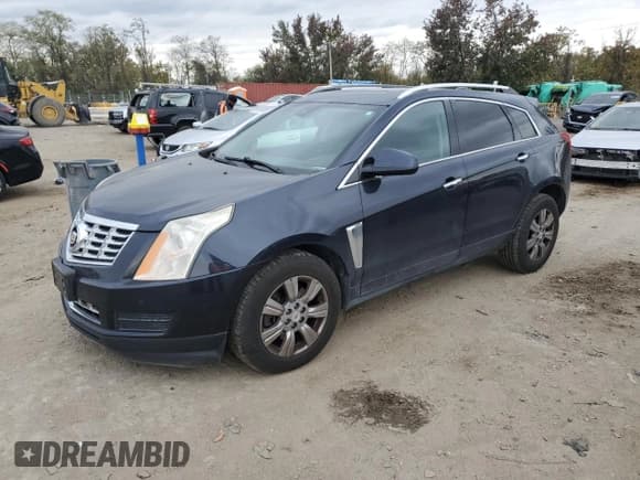 ✅ 2015 Cadillac SRX Luxury Collection • VIN: 3GYFNBE3XFS610347 • Lot: 89700305. Listed on Copart with 111,952 mi. Free auction sales archive from the USA and detailed vehicle history report at DreamBid. Image 1.