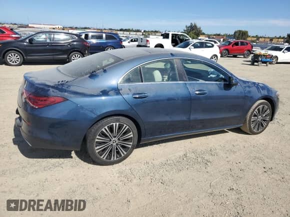 2023 Mercedes-Benz CLA 250 с VIN W1K5J4GBXPN425245, выставлен на аукционе Copart как лот 68305485 с пробегом 29 986 миль миль и Списание • Salvage title. История ставок и продаж доступна на DreamBid. Изображение 3.