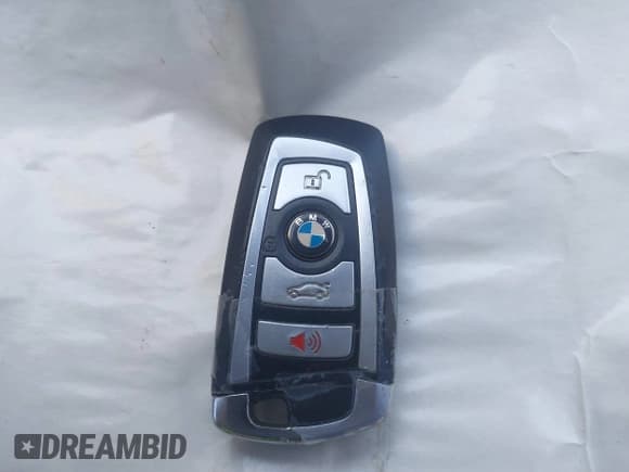 ✅ 2014 BMW 7 Series 750i xDrive • VIN: WBAYB6C50ED225023 • Lot: 43158633. Wystawiony na IAAI z przebiegiem 111 418 mil. Bezpłatny archiwum sprzedaży aukcyjnych z USA i szczegółowy raport historii pojazdu na DreamBid. Zdjęcie 11.