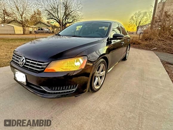 ✅ 2012 Volkswagen Passat SE • VIN: 1VWBH7A35CC048838 • Lot: 96841805. Listed on Copart with 218,808 mi. Free auction sales archive from the USA and detailed vehicle history report at DreamBid. Image 2.