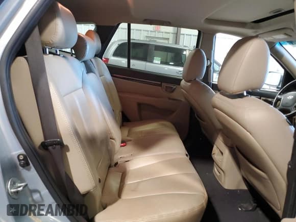 ✅ 2010 Hyundai Santa Fe Limited • VIN: 5NMSK4AG7AH367680 • Lot: 82859194. Listed on Copart with 138,676 mi. Free auction sales archive from the USA and detailed vehicle history report at DreamBid. Image 11.