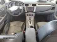 ✅ 2008 Chrysler Sebring • VIN: 1C3LC66J08N288841 • Лот: 53906395. Опубликован ранее на Copart с пробегом 62 714 миль. Бесплатный доступ к архиву аукционных продаж из США и подробный отчёт об истории автомобиля на DreamBid. Изображение 8.