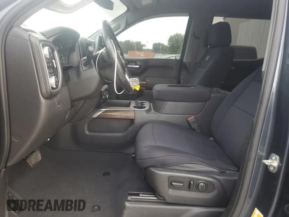 ✅ 2020 GMC Sierra 1500 Elevation • VIN: 3GTU9CEDXLG113636 • Lot: 84949015. Wystawiony na Copart z przebiegiem 77 215 mil. Bezpłatny archiwum sprzedaży aukcyjnych z USA i szczegółowy raport historii pojazdu na DreamBid. Zdjęcie 7.