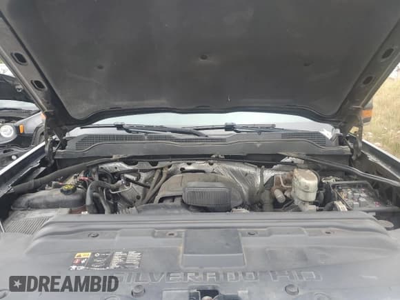 ✅ 2015 Chevrolet Silverado 2500HD LT • VIN: 1GC2KVEG3FZ509655 • Lot: 69041065. Wystawiony na Copart z przebiegiem 184 269 mil. Bezpłatny archiwum sprzedaży aukcyjnych z USA i szczegółowy raport historii pojazdu na DreamBid. Zdjęcie 11.