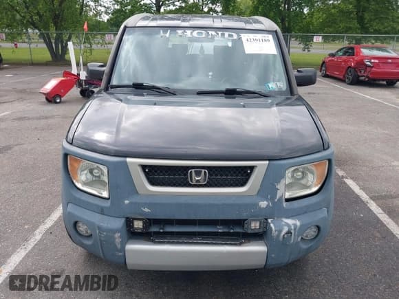✅ 2003 Honda Element EX • VIN: 5J6YH28543L017257 • Lot: 42391189. Listed on IAAI with 142,104 mi. Free auction sales archive from the USA and detailed vehicle history report at DreamBid. Image 12.