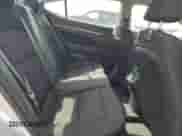 2018 Hyundai Elantra SEL z VIN 5NPD84LF6JH310272, wystawiony jako Copart lot #81660425 z przebiegiem 146 211 mil mil oraz Szkoda całkowita • Salvage title. Historia ofert i sprzedaży dostępna na DreamBid. Obrazek 10.